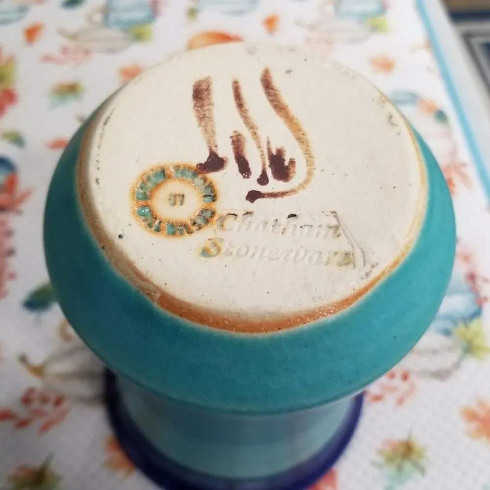 Chatham Stoneware wheel thrown stoneware utensil holder signed - Picture 6 of 10